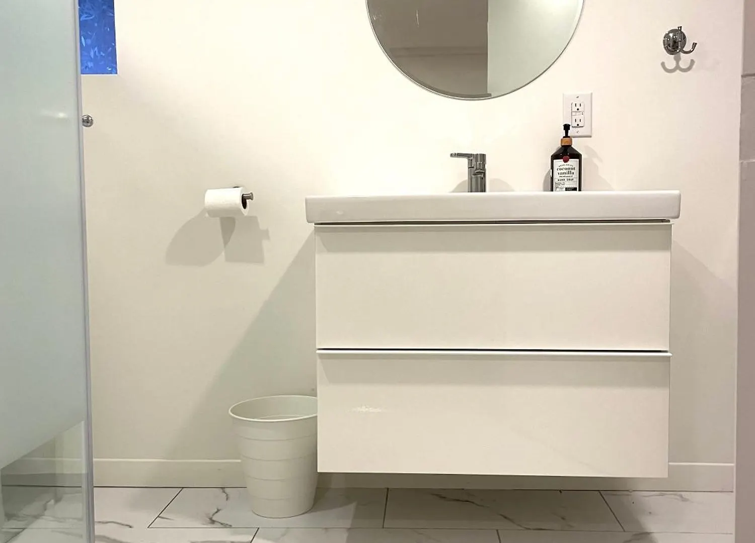 Downtown Private Suite Toronto 0*,  Canadá